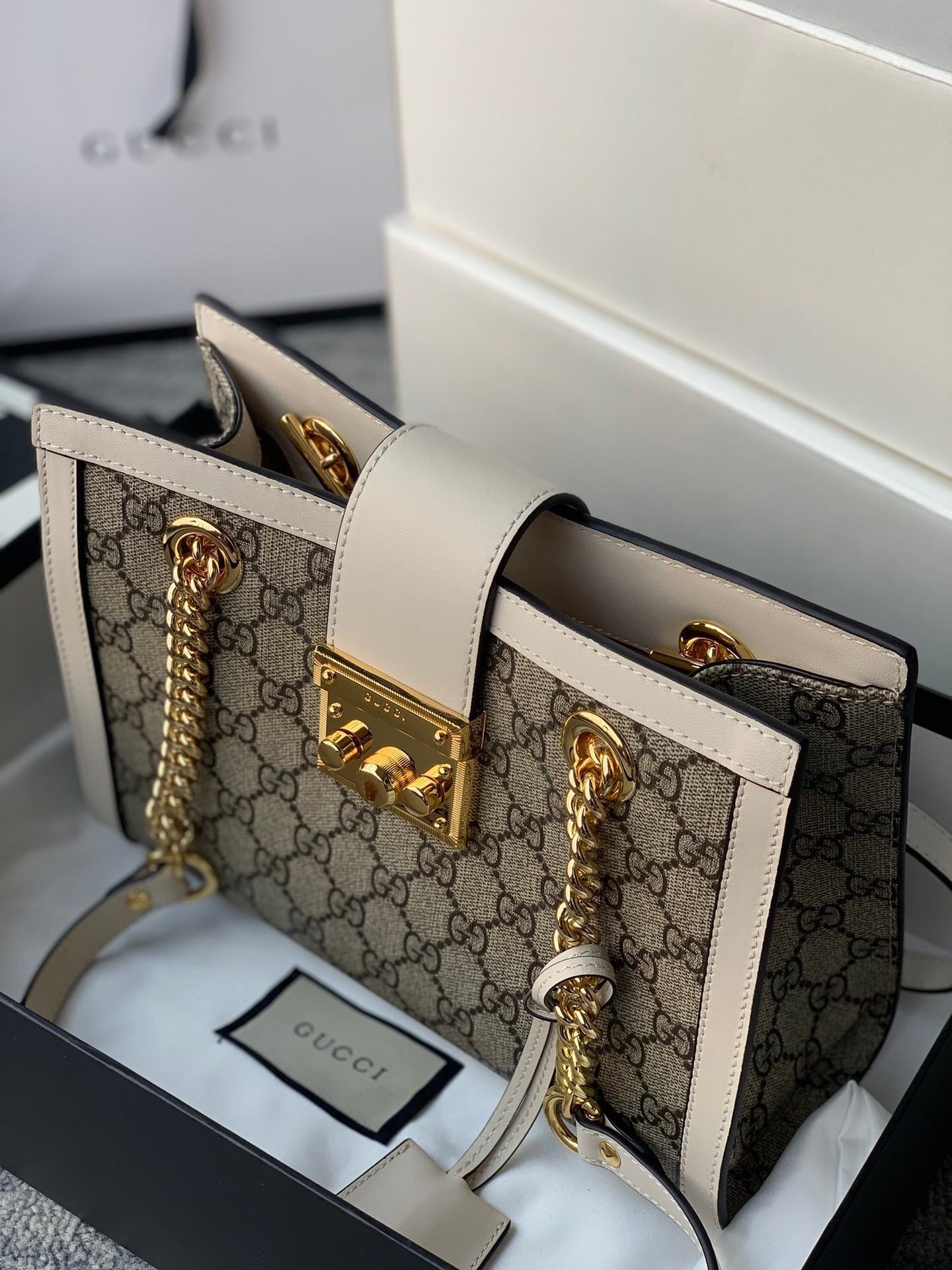 Gucci Padlock Leather Chain Shoulder Bag Style 19
