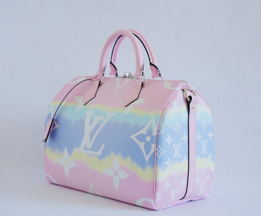 Louis Vuitton Bandoulière 30 LV Escale Pastel Crossbody