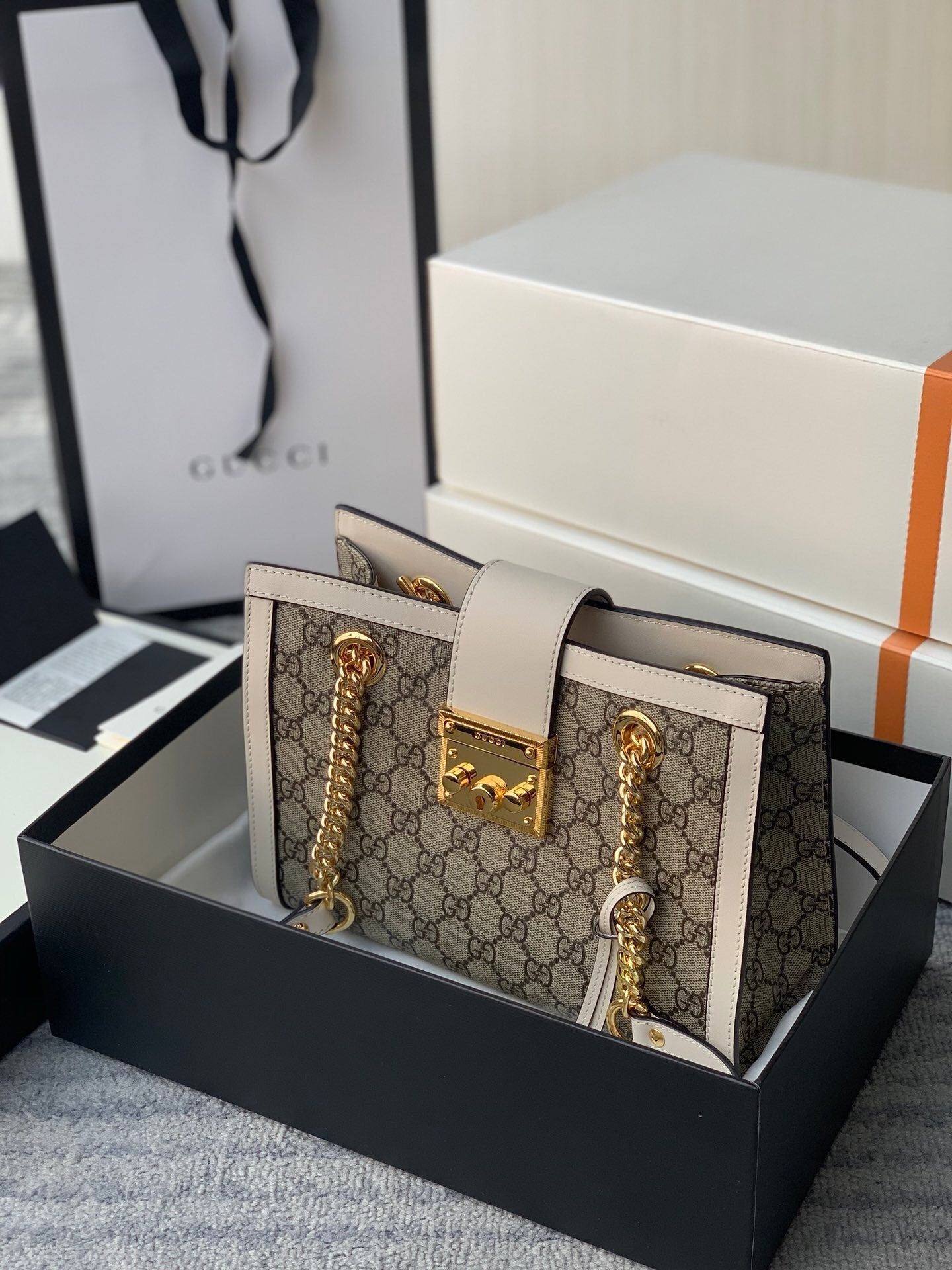 Gucci Padlock Leather Chain Shoulder Bag Style 8