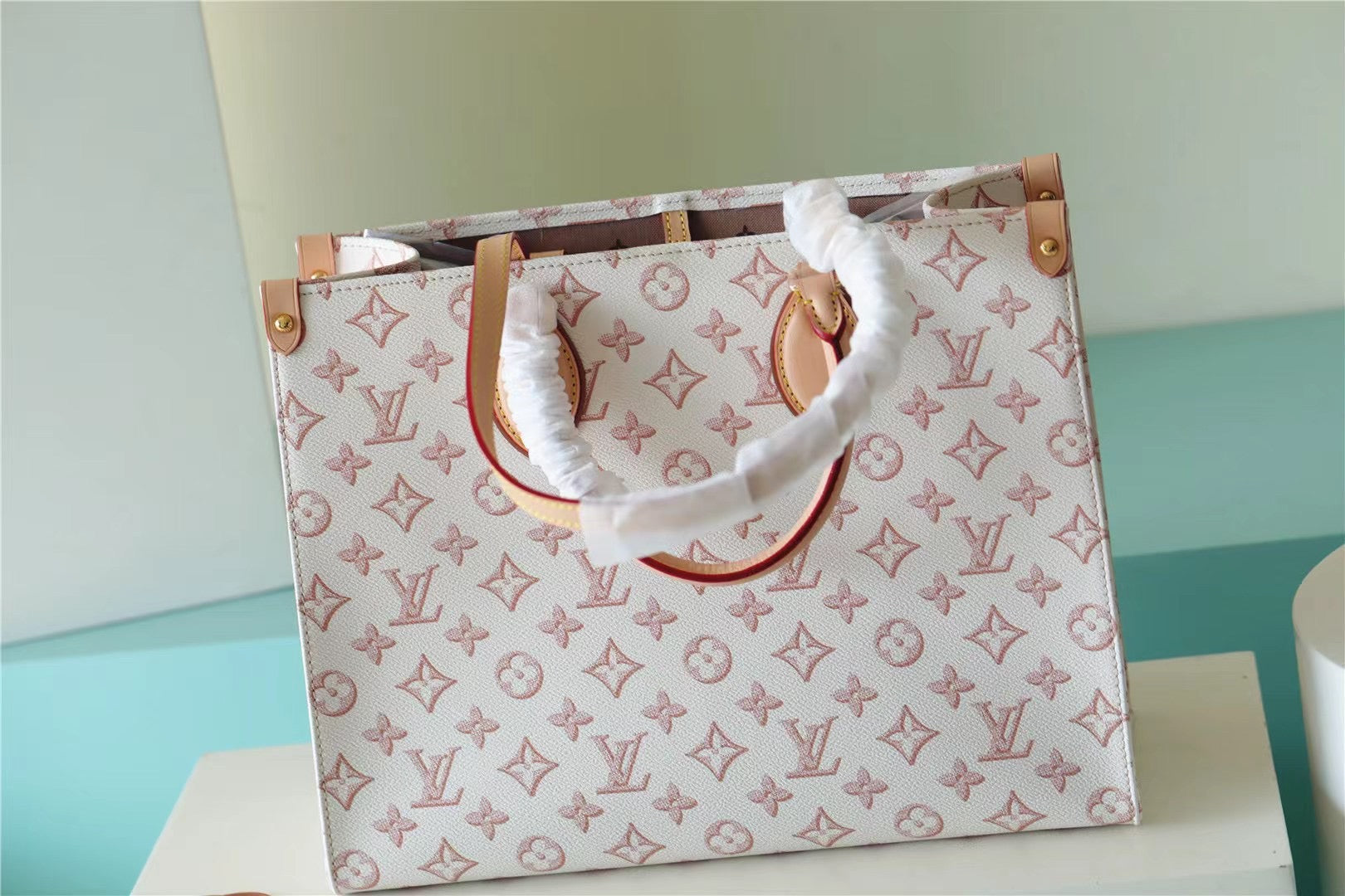 Louis Vuitton MM Bag