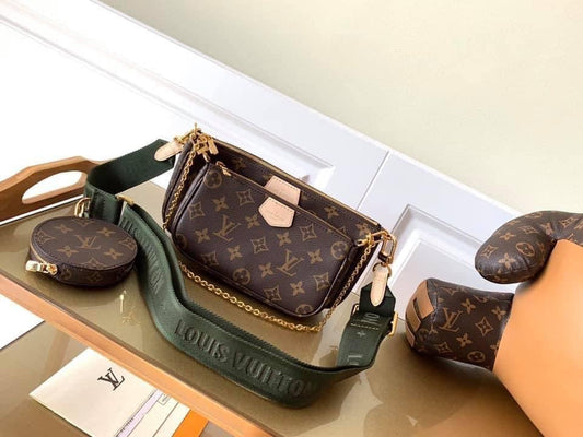 Louis Vuitton Multi Pochette Accessories