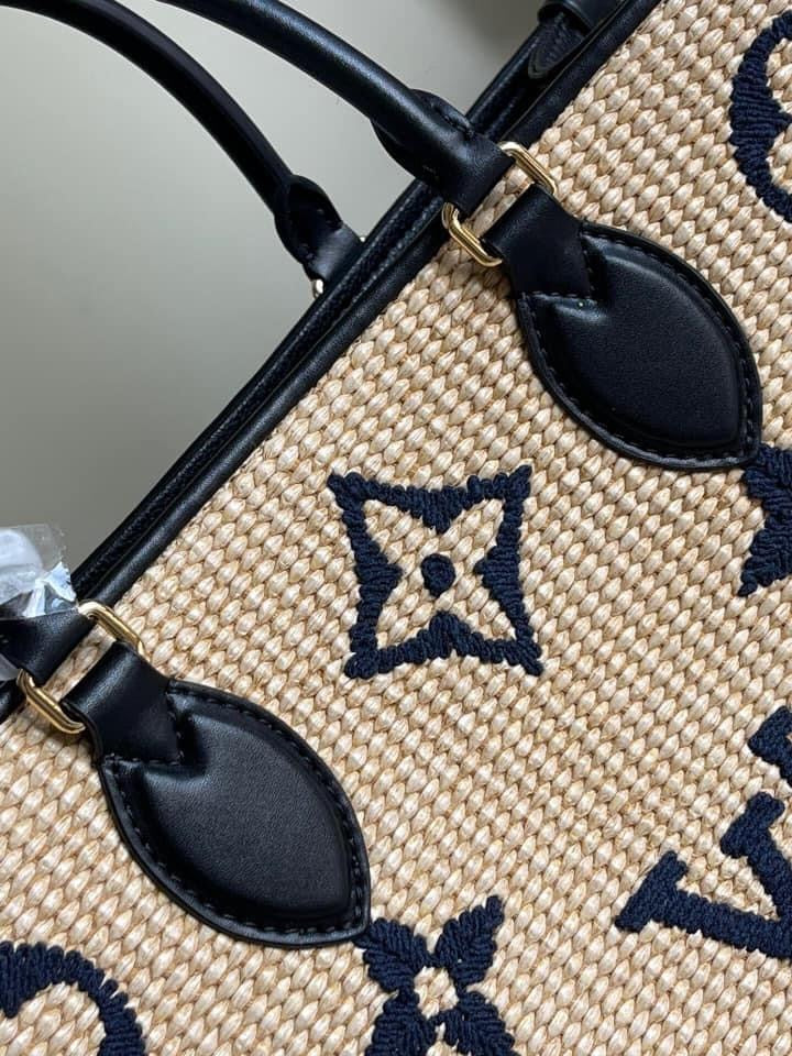 Louis Vuitton MM Bag