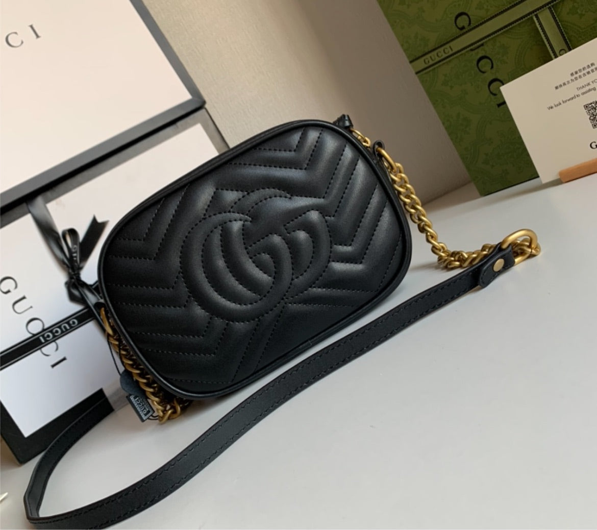 Gucci Woman Shoulder Bag Style 12