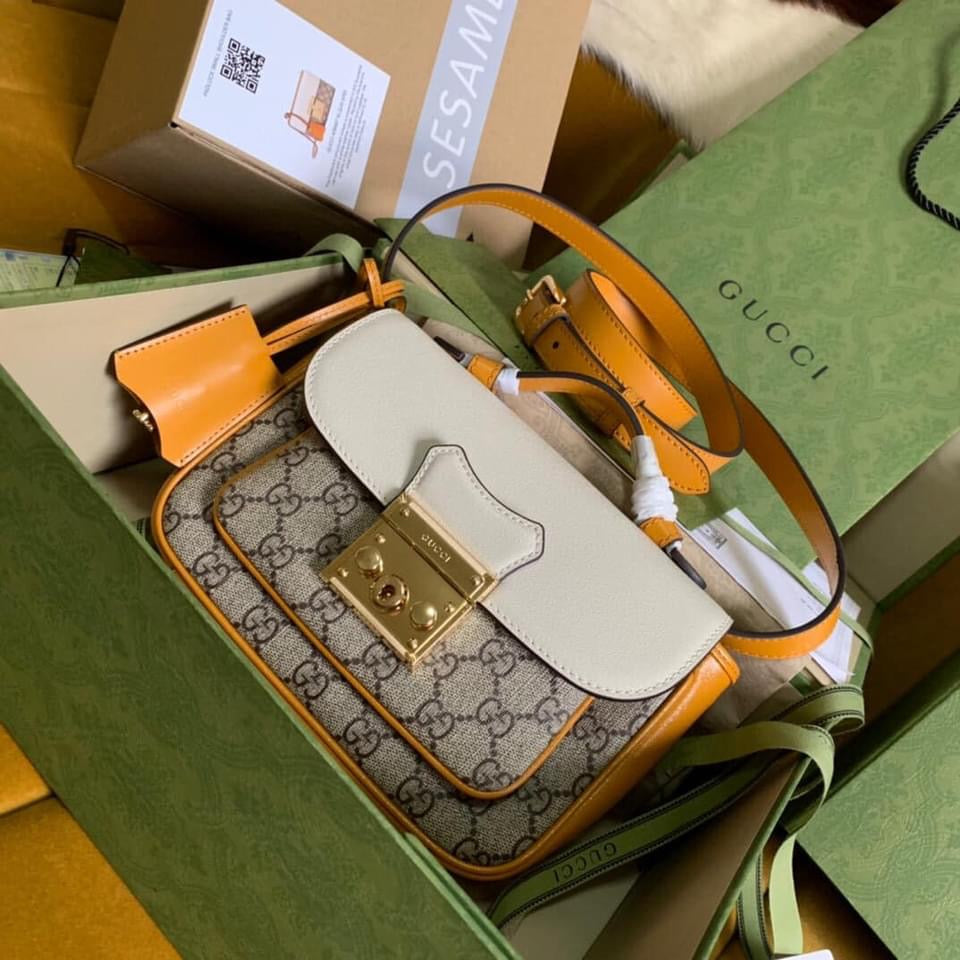 Gucci Padlock Leather Shoulder Bag Style 4