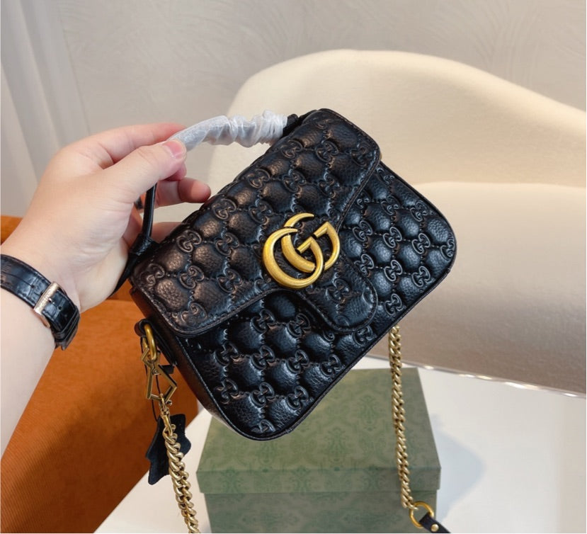 Gucci Leather Tote Style 25