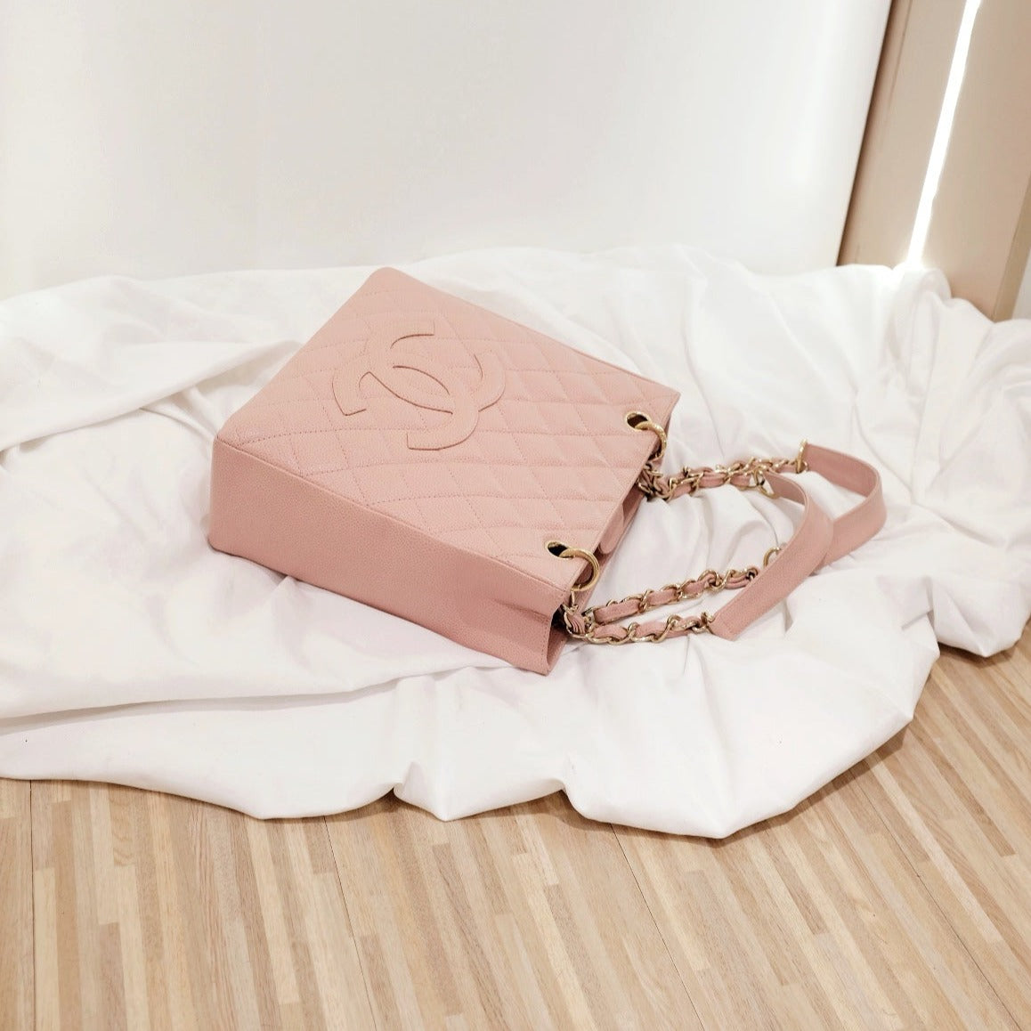 Chanel Tote Bag - Lynora Bags