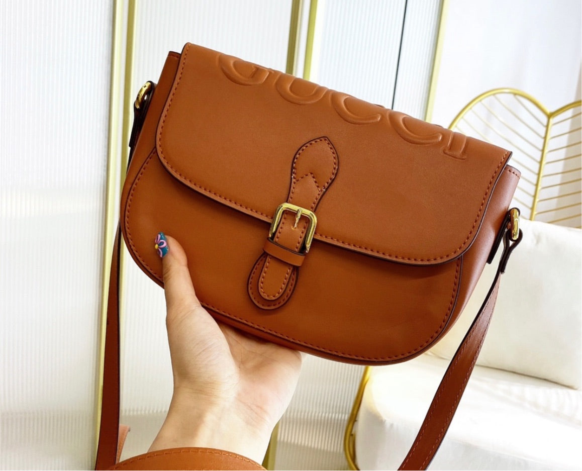 Gucci Woman Shoulder Bag Style 14
