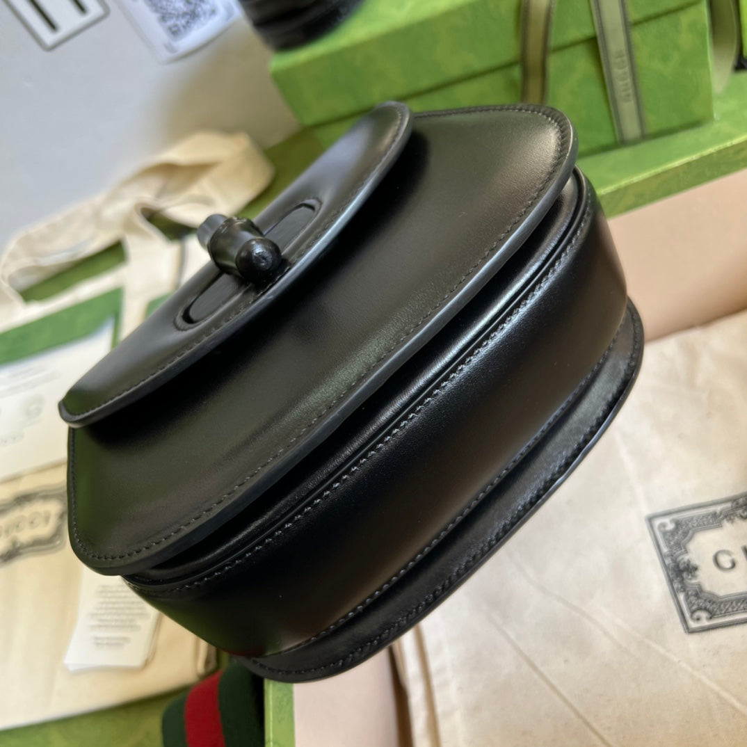 Gucci Bamboo Leather Shoulder Bag Style 19