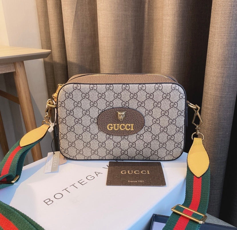 Gucci Woman Crossbody Style 2