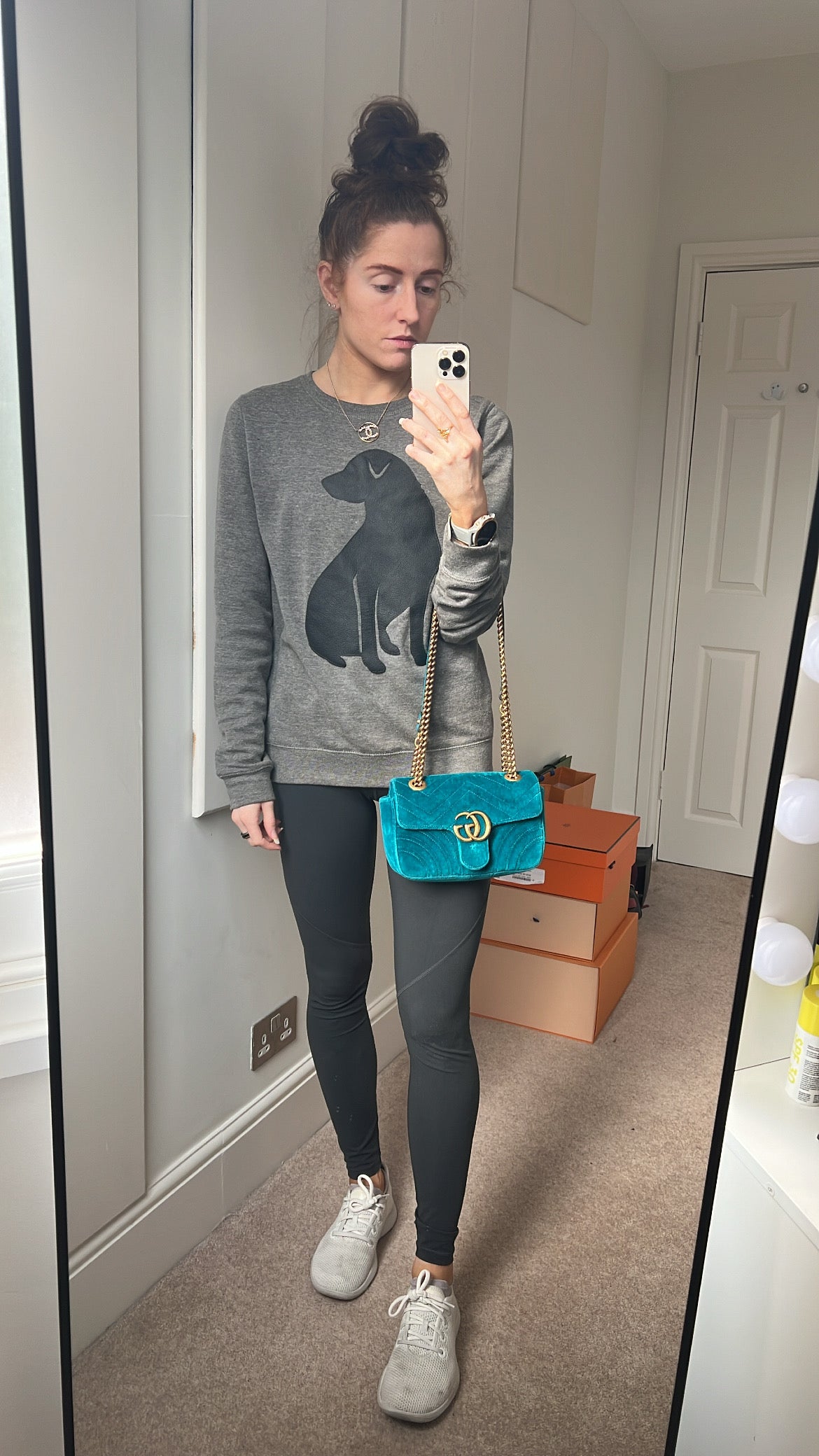Gucci Chain Leather Shoulder Bag