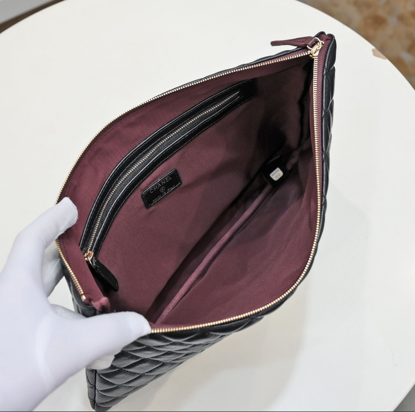 Chanel big handbag clutch