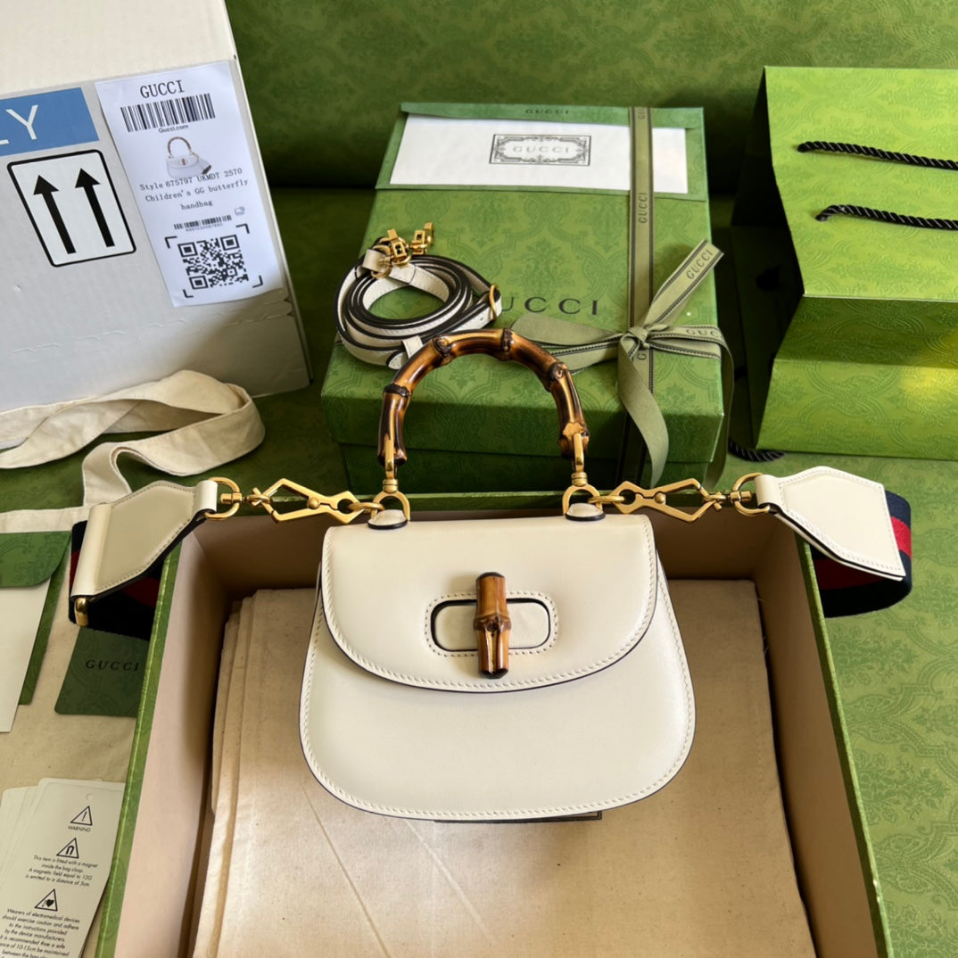 Gucci Bamboo Leather Shoulder Bag Style 9
