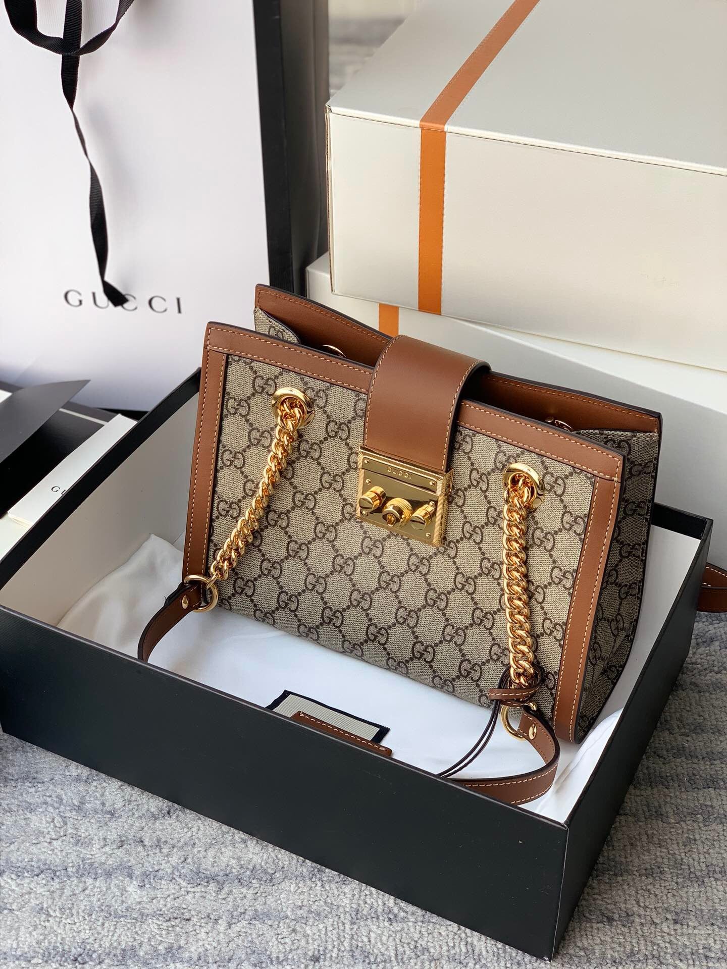 Gucci Padlock Leather Chain Shoulder Bag Style 20