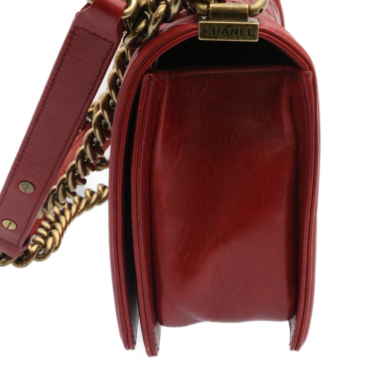 CHANEL Boy Matelasse Chain Flap Shoulder Bag Leather Red CC Auth knn010