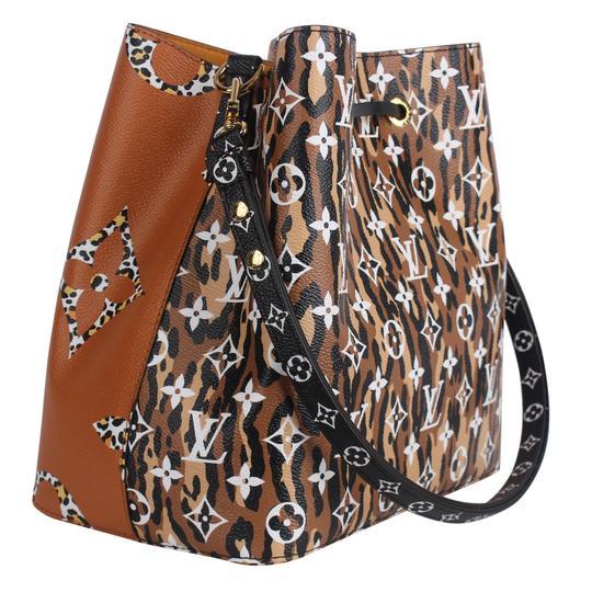 Louis Vuitton | NeoNoe Monogram Giant Jungle Crossbody