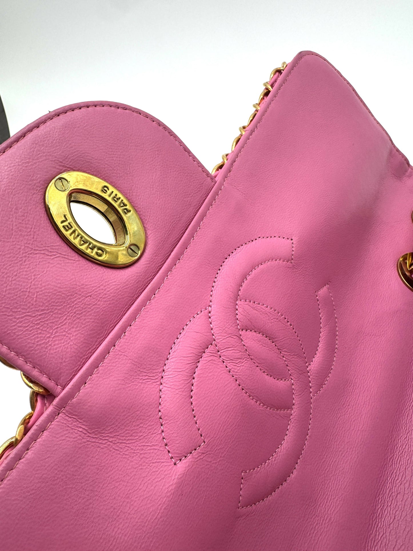 Chanel 1995 Barbie Pink Chainlink Maxi Flap Bag