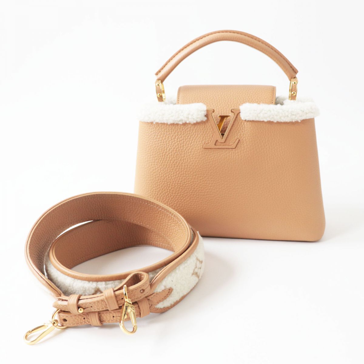 LOUIS VUITTON Shoulder Bag Taurillon Clemence Leather beige Capusine BB