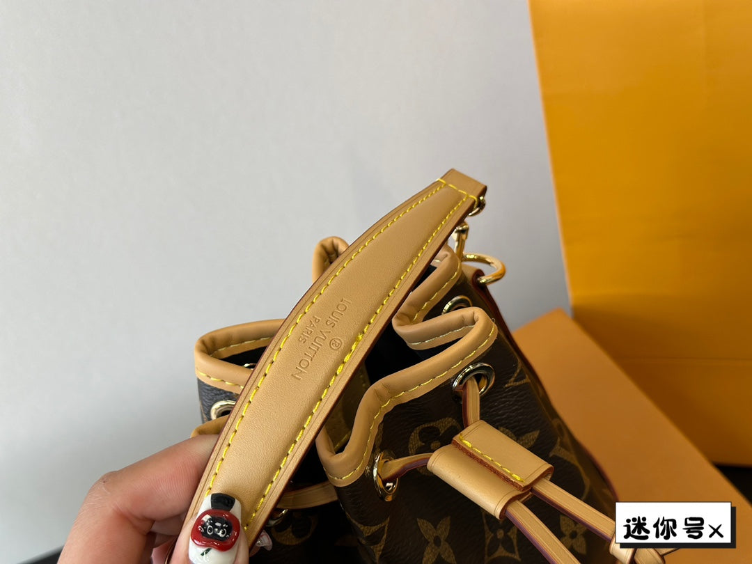 Louis vuitton handbags