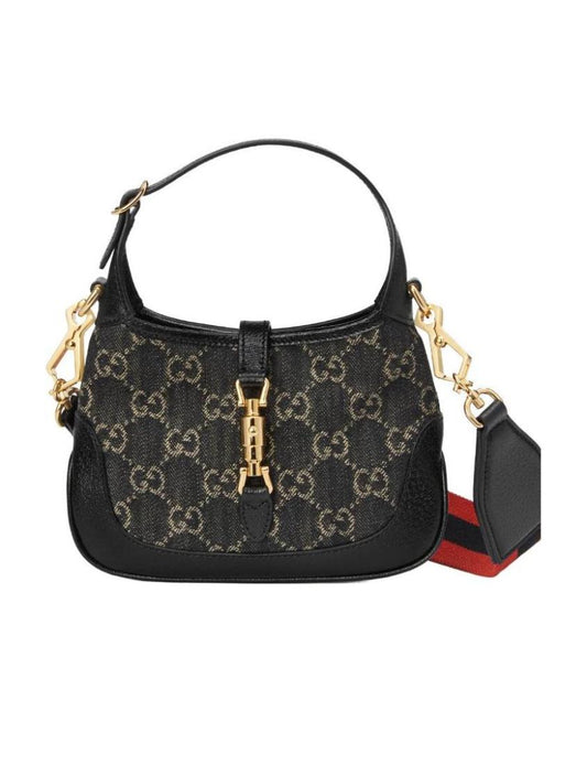 Gucci Crossbody Style 57