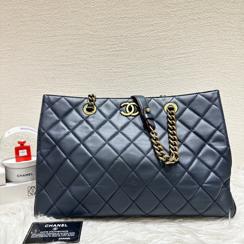 Chanel Tote Bag - Lynora Bags