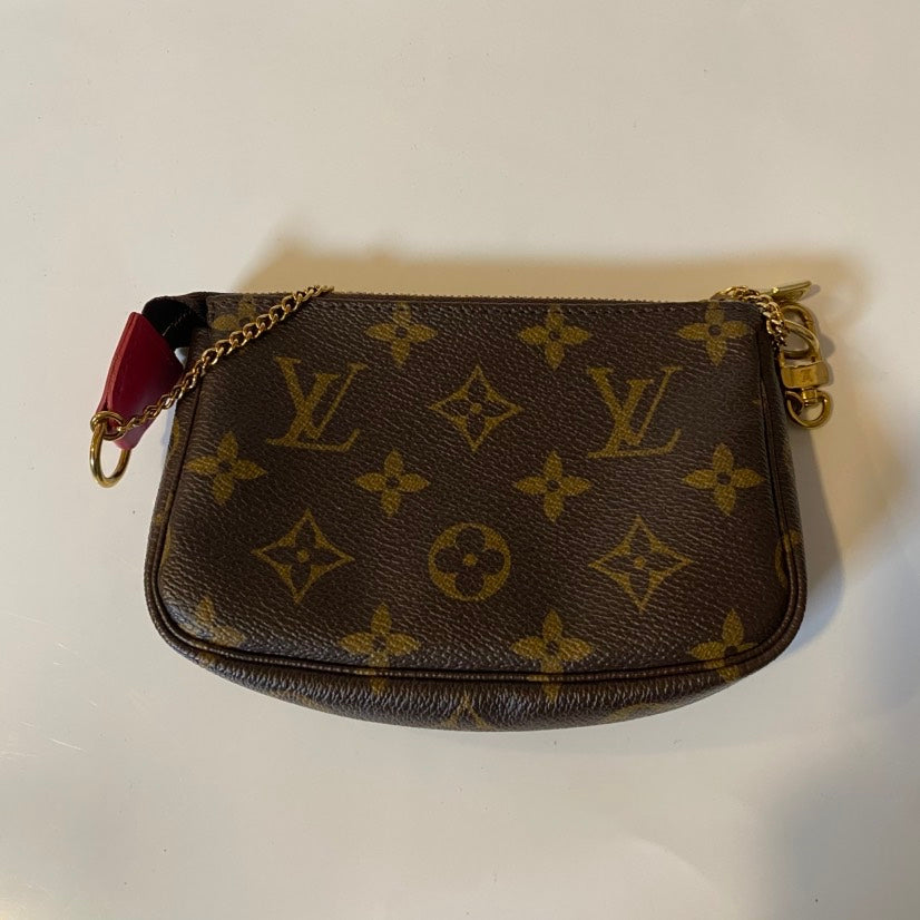 Louis Vuitton purse