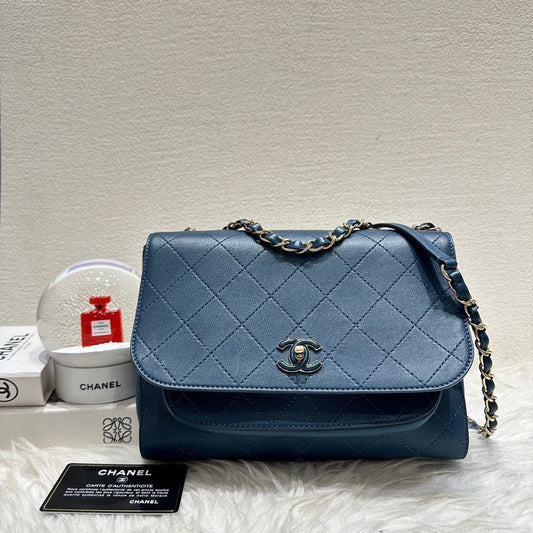 Chanel Saddle Handbag Bag - Lynora Bags