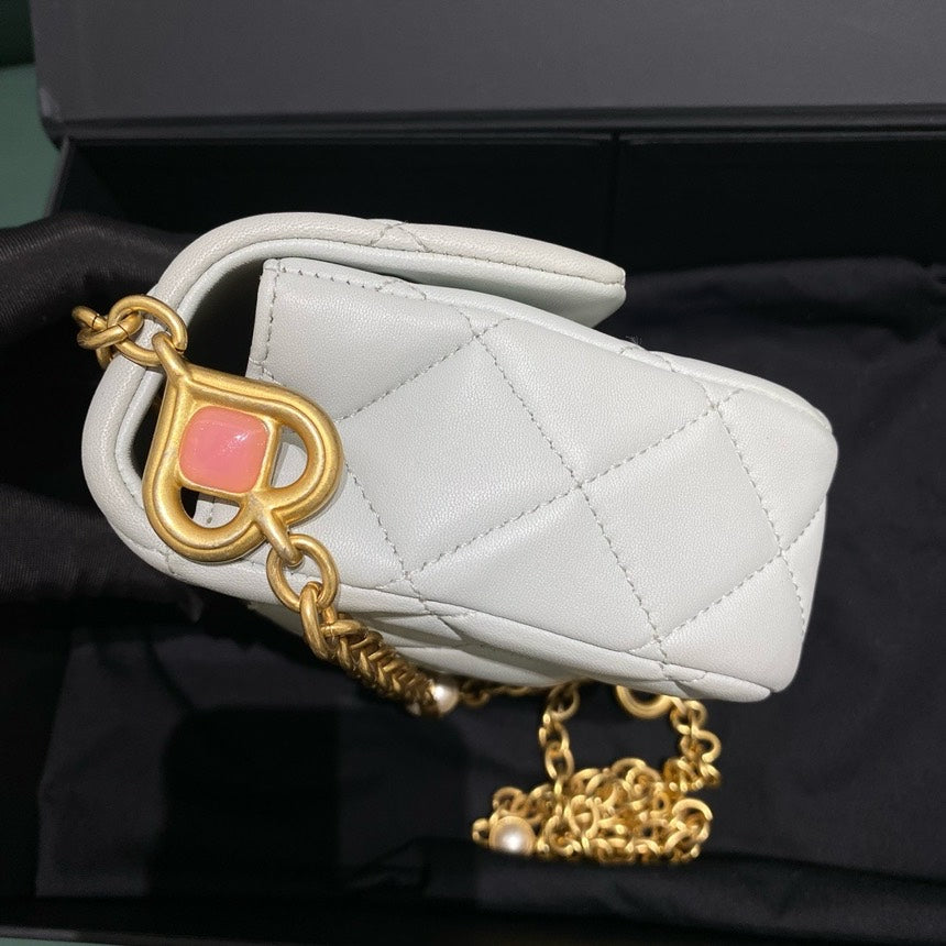 Chanel Bag On Chain