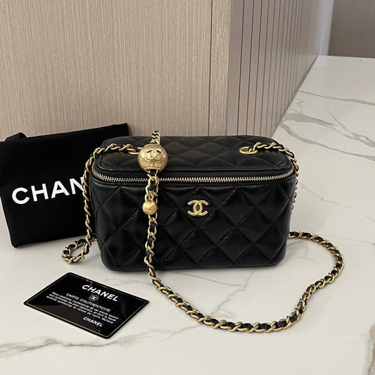 Chanel Box Bag with Adjustable Chain 31xxxxx Purchased in 2021