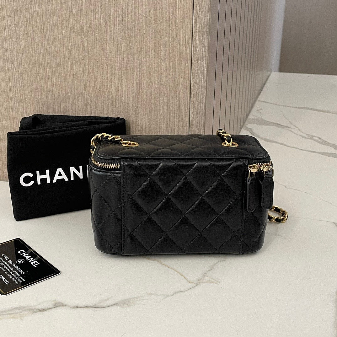 Chanel Box Bag with Adjustable Chain 31xxxxx Purchased in 2021