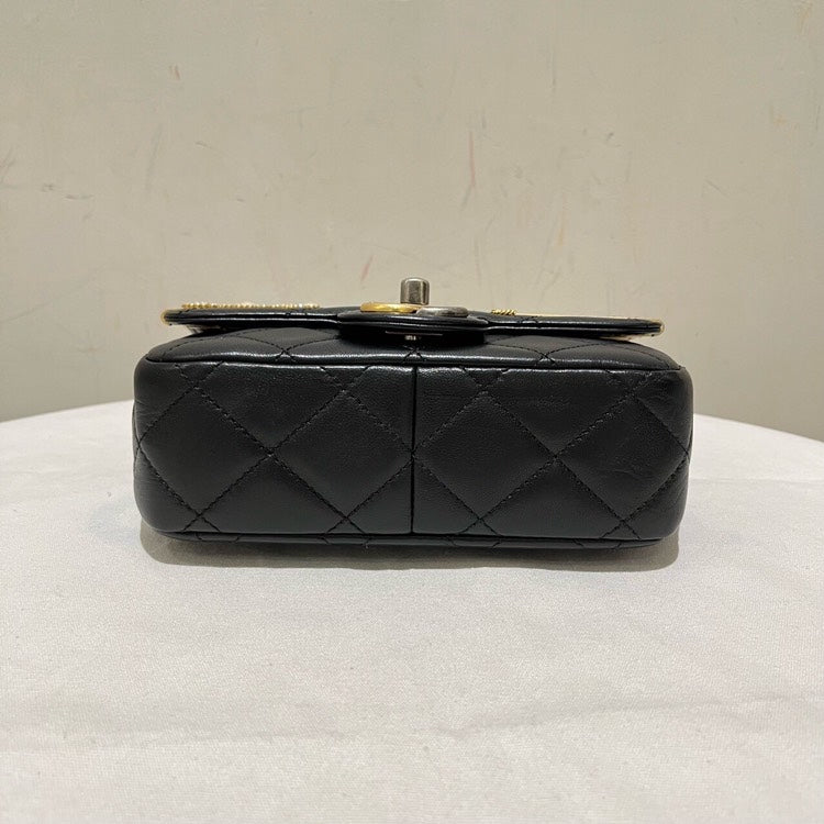 Chanel Shoulder Bag - Lynora Bags