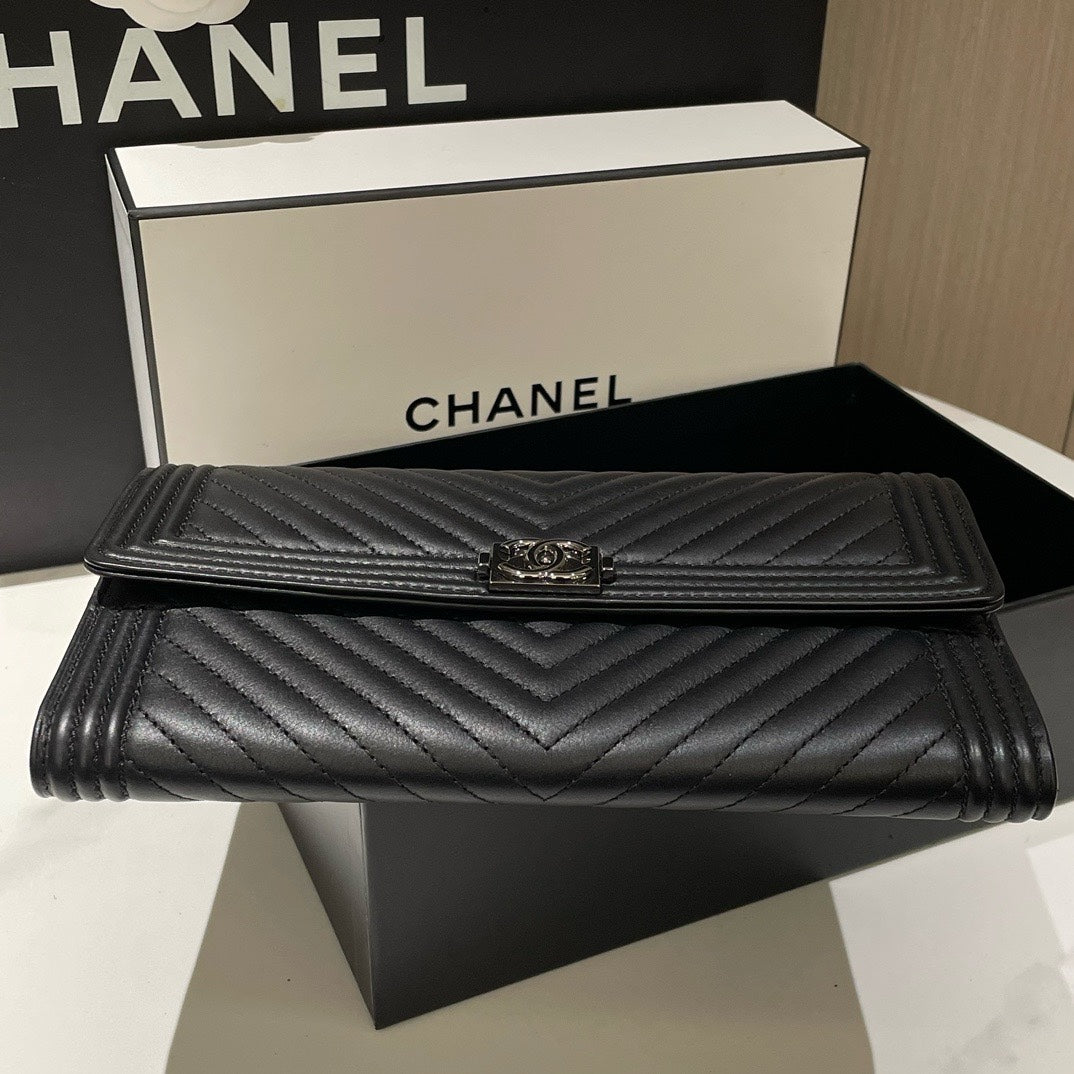 Chanel Boy Handbag Bag - Lynora Bags