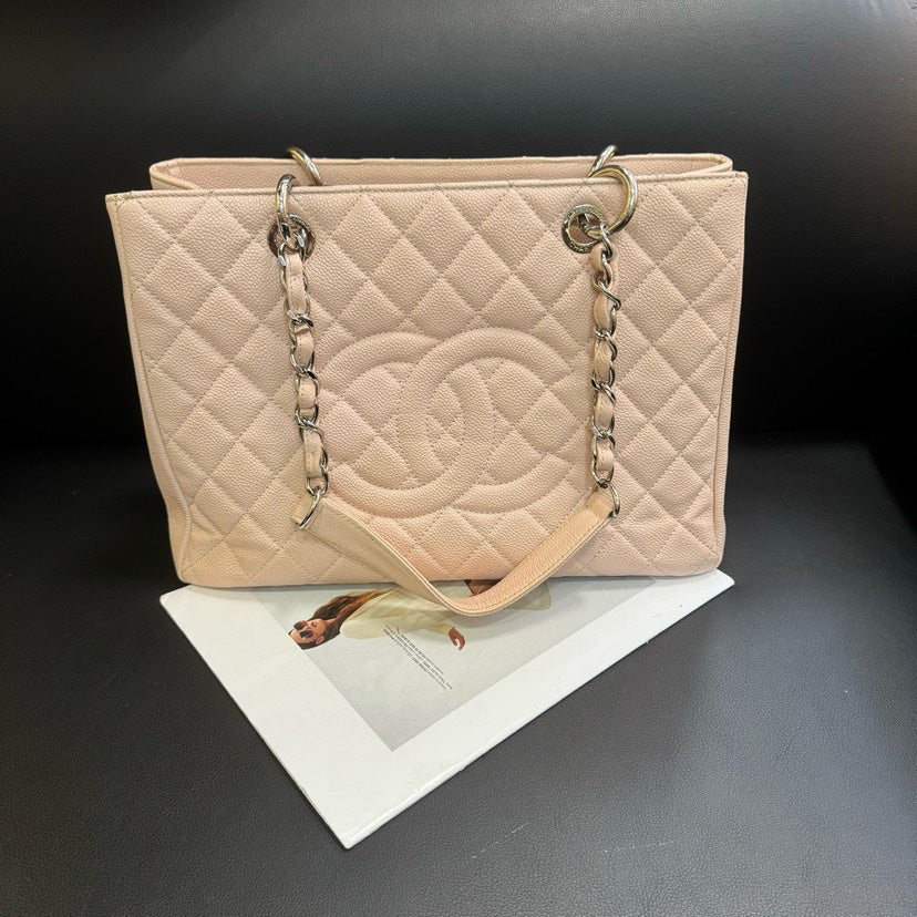 Chanel Tote Bag - Lynora Bags