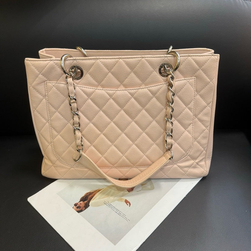 Chanel Tote Bag - Lynora Bags