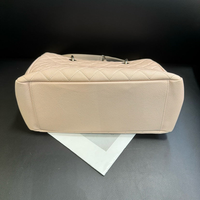 Chanel Tote Bag - Lynora Bags