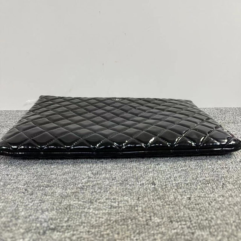 Chanel Clutch Bag - Lynora Bags