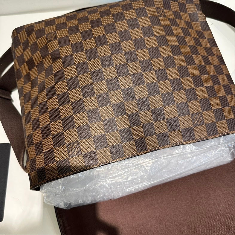 Louis Vuitton Damier Ebene Messenger Crossbody Bag - Brown
