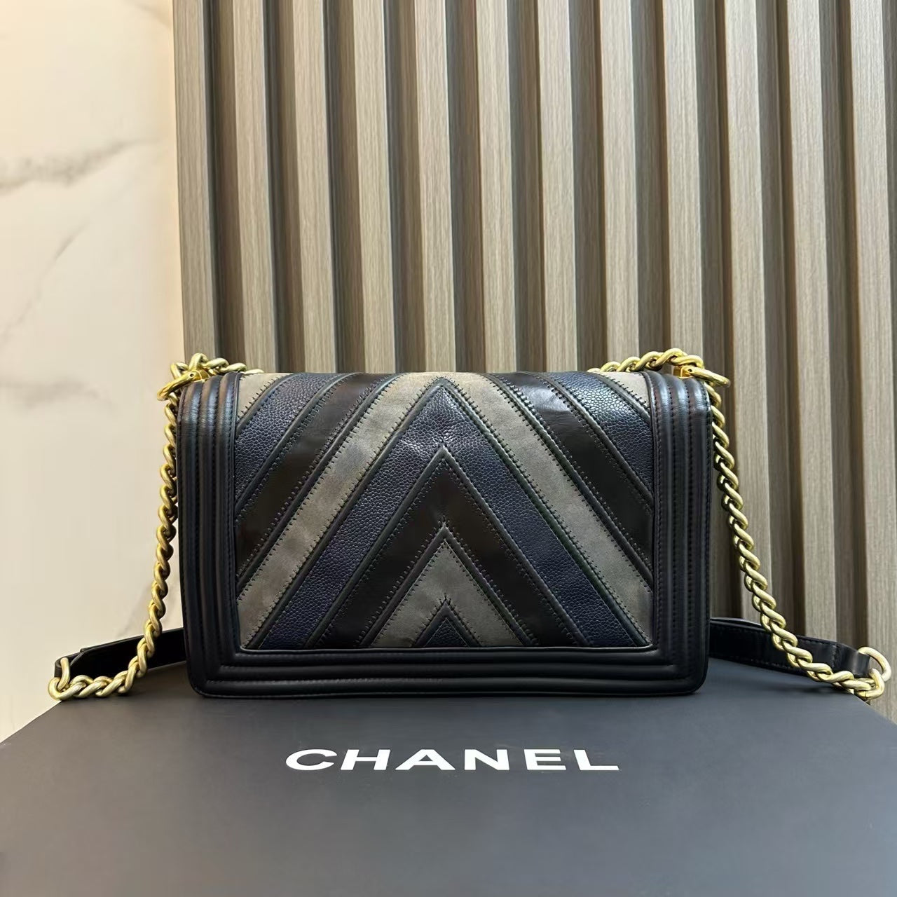 Chanel Crossbody Bag - Lynora Bags
