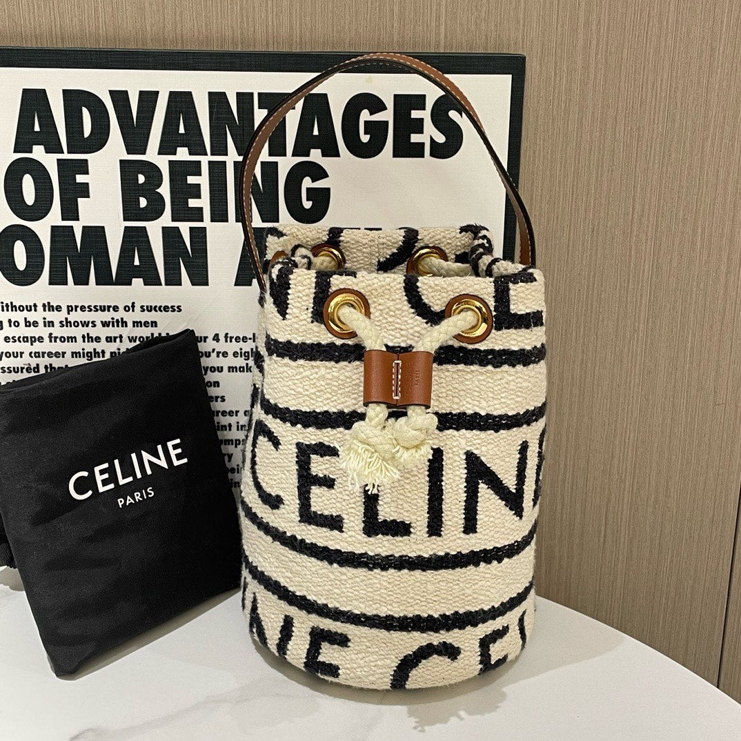 Luxury CELINE Shearing Bucket Bag #13224