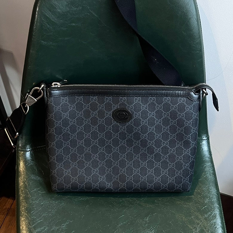 Gucci  Leather Crossbody Bag AF655 in Black
