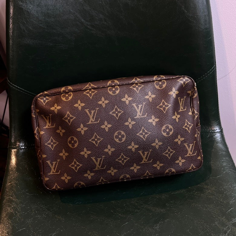 Louis Vuitton Monogram Leather Pouch AF128 in Brown - Clutch