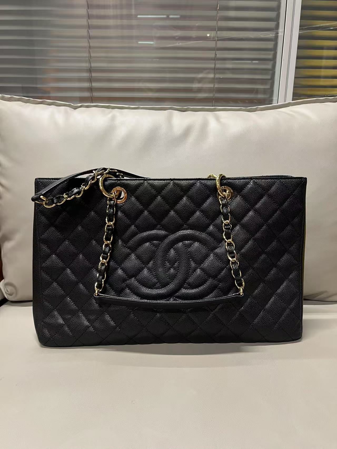 Chanel Tote Bag - Lynora Bags