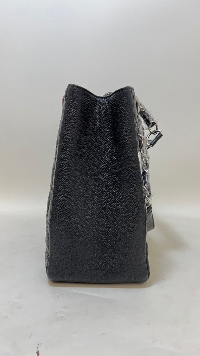 Chanel Tote Bag - Lynora Bags