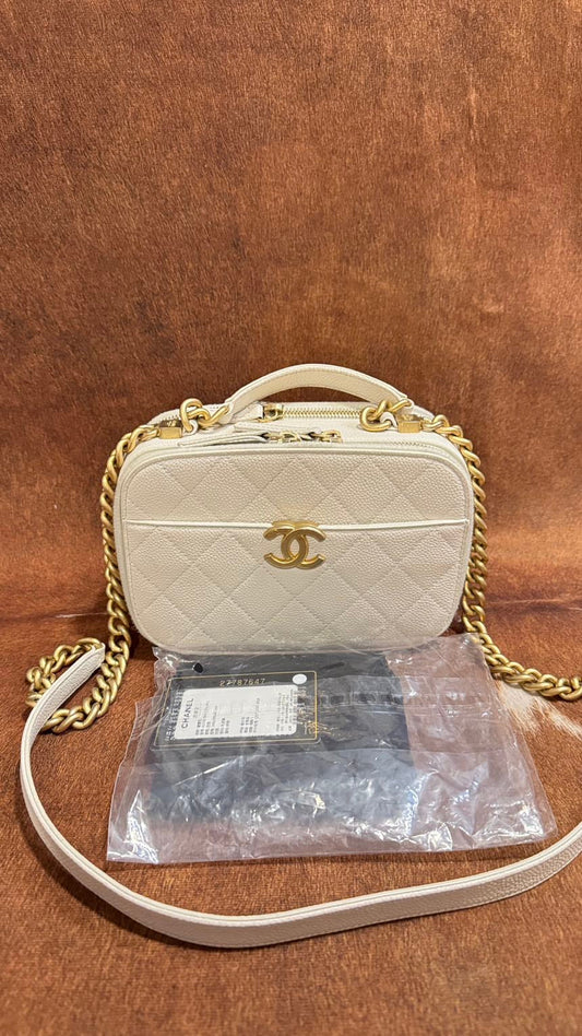 Chanel Crossbody Bag - Lynora Bags
