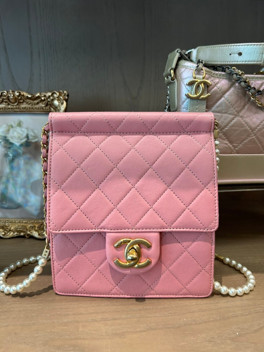 Chanel Shoulder Bag - Lynora Bags