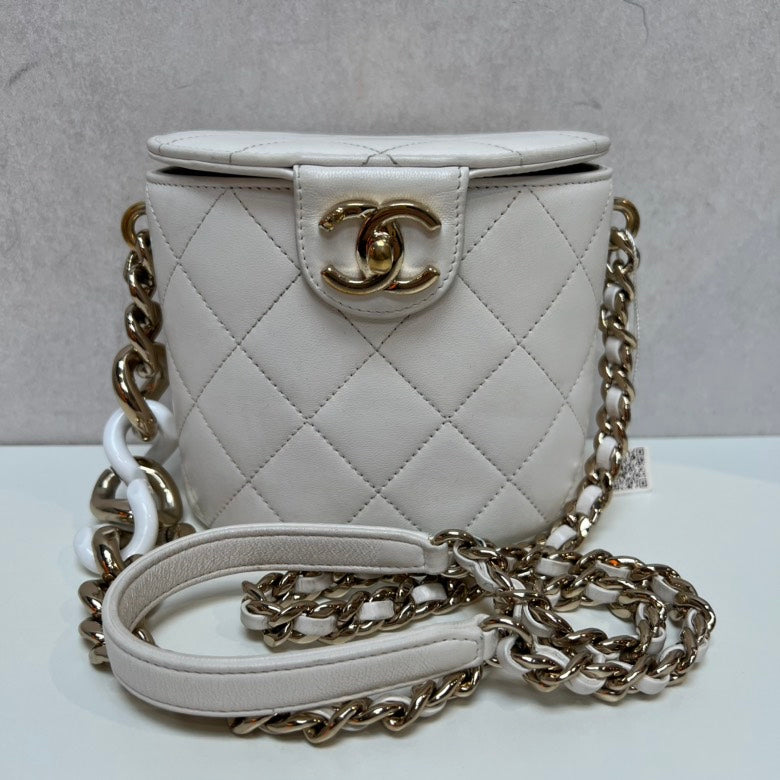 Chanel Crossbody Bag - Lynora Bags