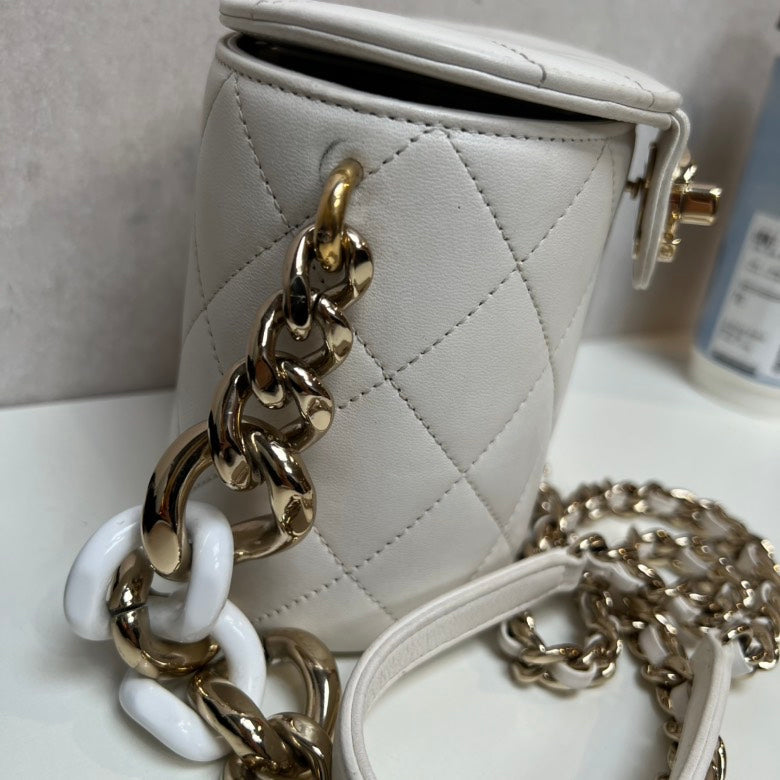 Chanel Crossbody Bag - Lynora Bags
