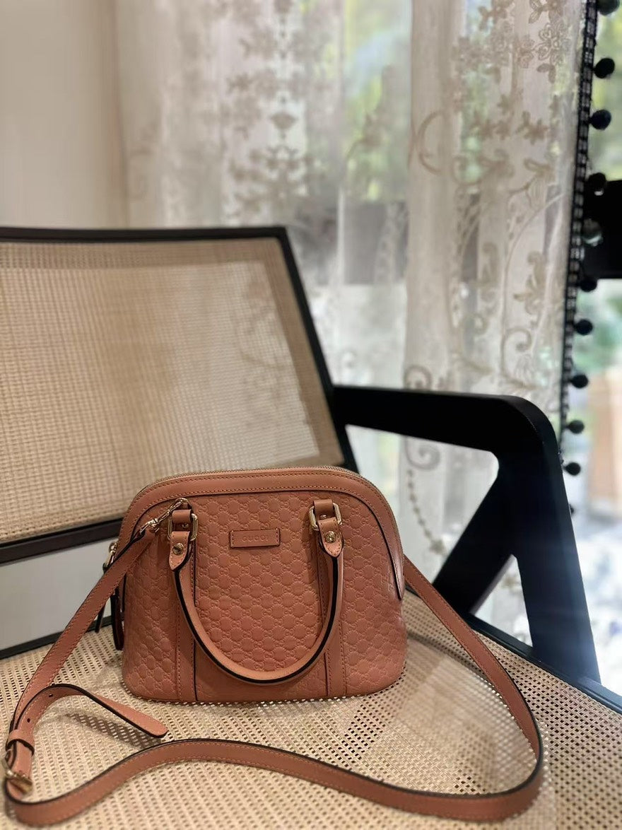 Gucci  Alma Bag in Brown Leather - Medium Size Crossbody