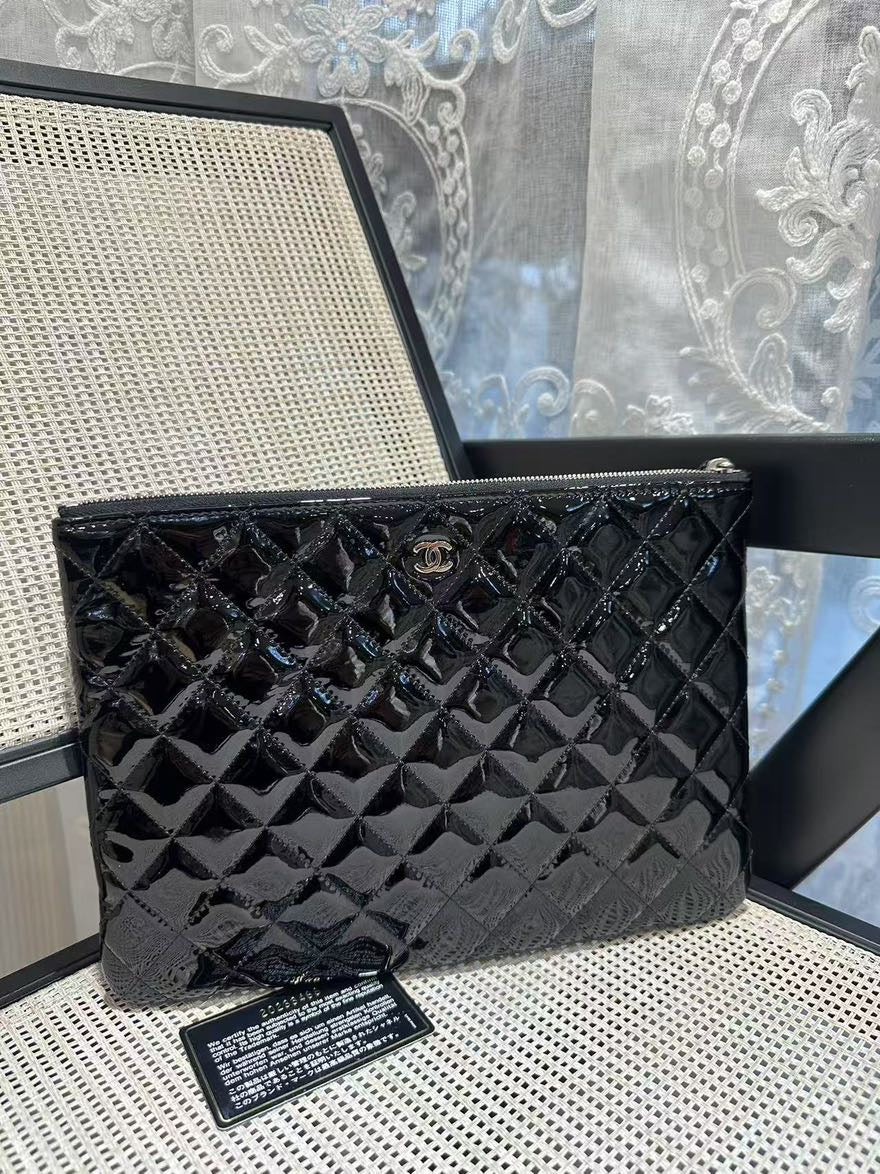 Chanel Clutch Bag - Lynora Bags