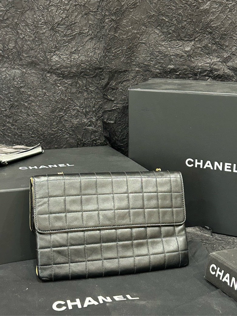 Chanel Shoulder Bag - Lynora Bags