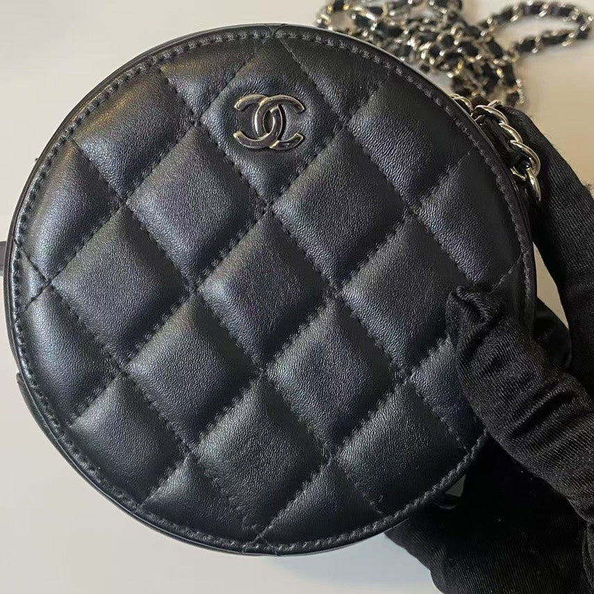 Chanel Crossbody Bag - Lynora Bags